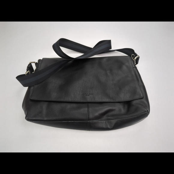 NWT COACH F54792 Charles Black Grain Leather Messenger Bag Large Laptop Sleeve